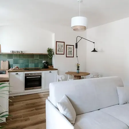 Sky And Vineyards - Nespolo - * La Morra