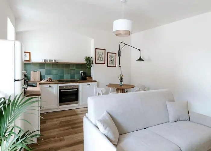 Sky And Vineyards - Nespolo - * La Morra